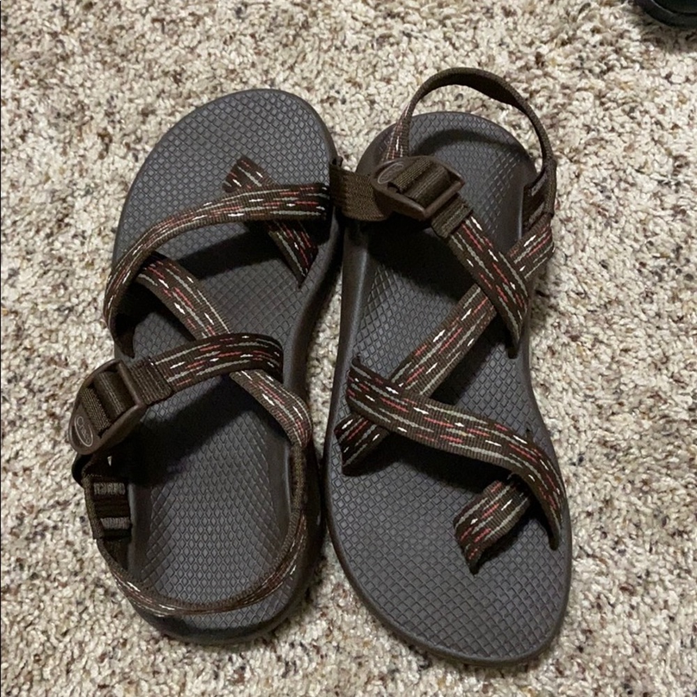 Teva like sandals!